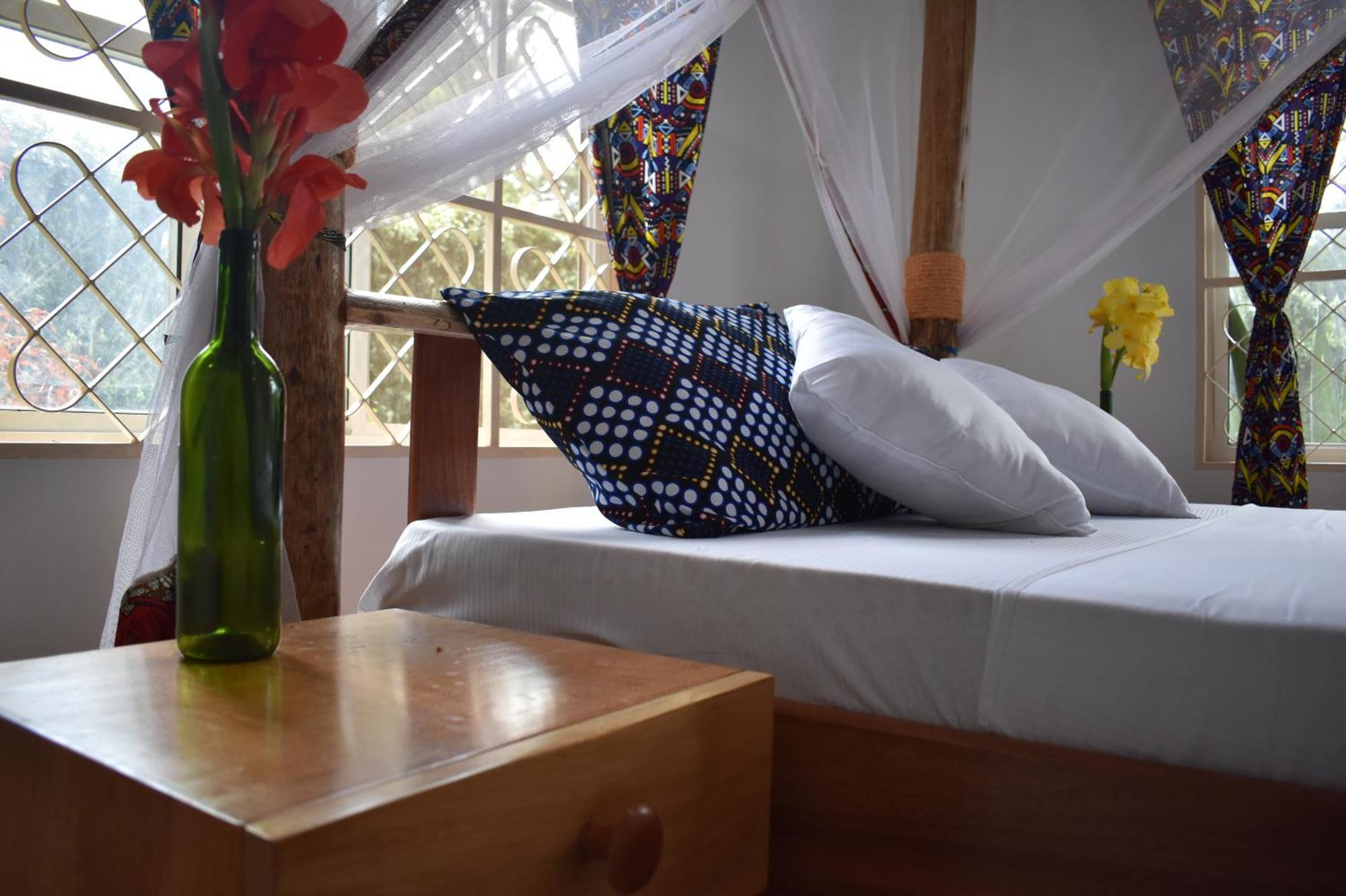 Kilimanjaro Accommodation Msaranga Экстерьер фото