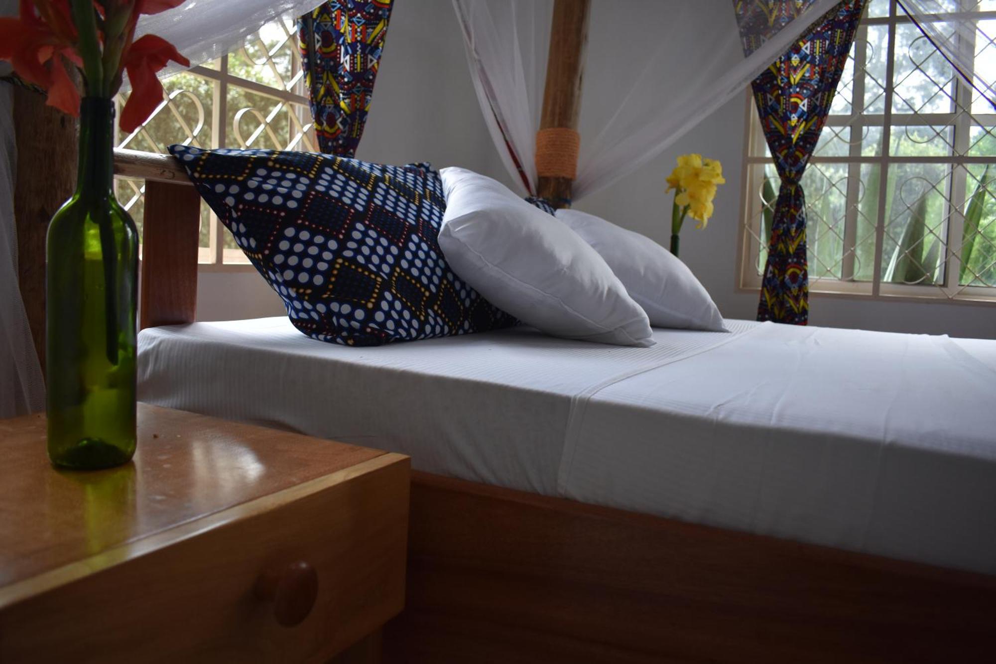 Kilimanjaro Accommodation Msaranga Экстерьер фото