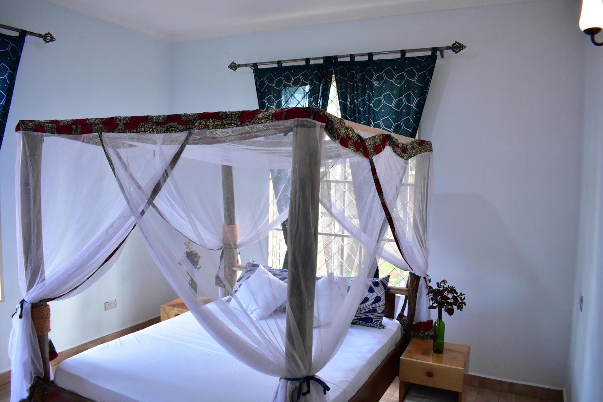 Kilimanjaro Accommodation Msaranga Экстерьер фото