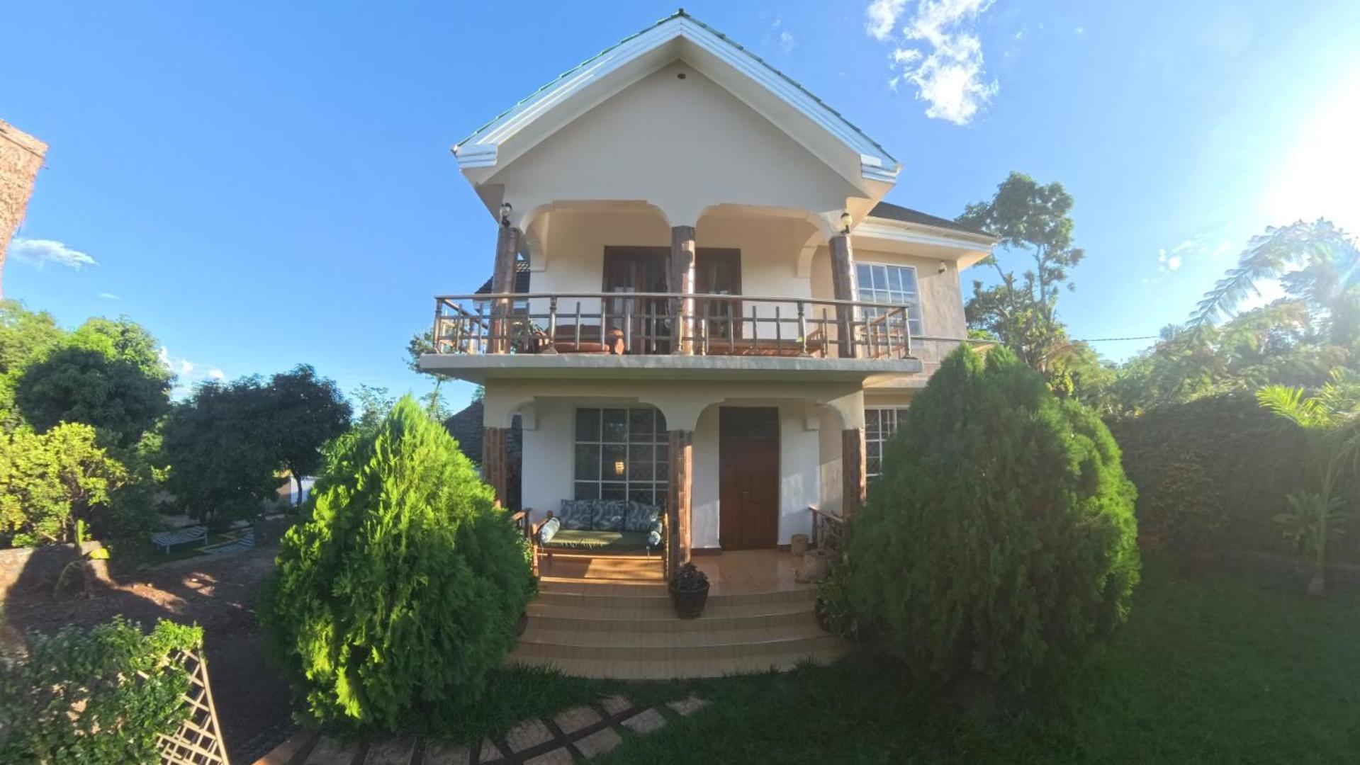 Kilimanjaro Accommodation Msaranga Экстерьер фото