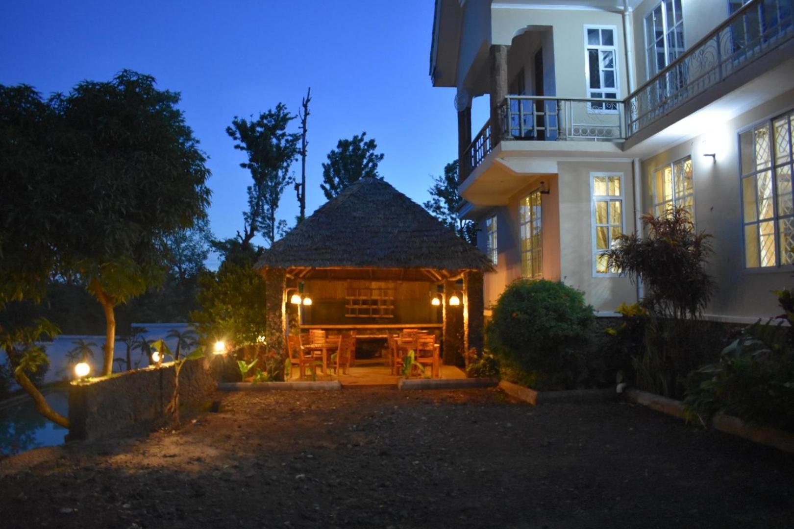 Kilimanjaro Accommodation Msaranga Экстерьер фото